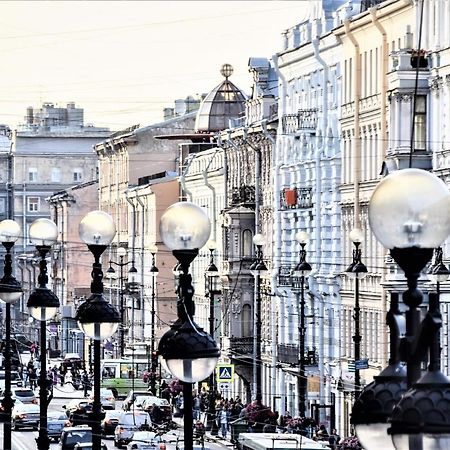 Hotel Nevsky 111 San Petersburgo Exterior foto