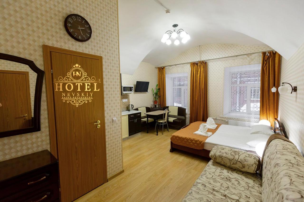 Hotel Nevsky 111 San Petersburgo Exterior foto